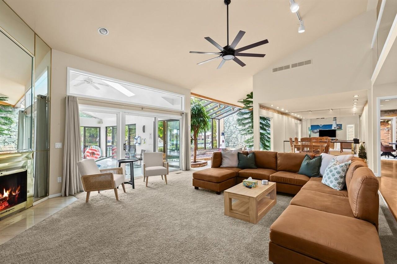 41641 Belvidere St #1032333P - Photo 3 of 50