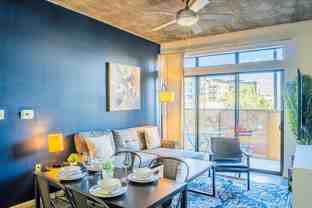 333 E Roosevelt St - Photo 1 of 1