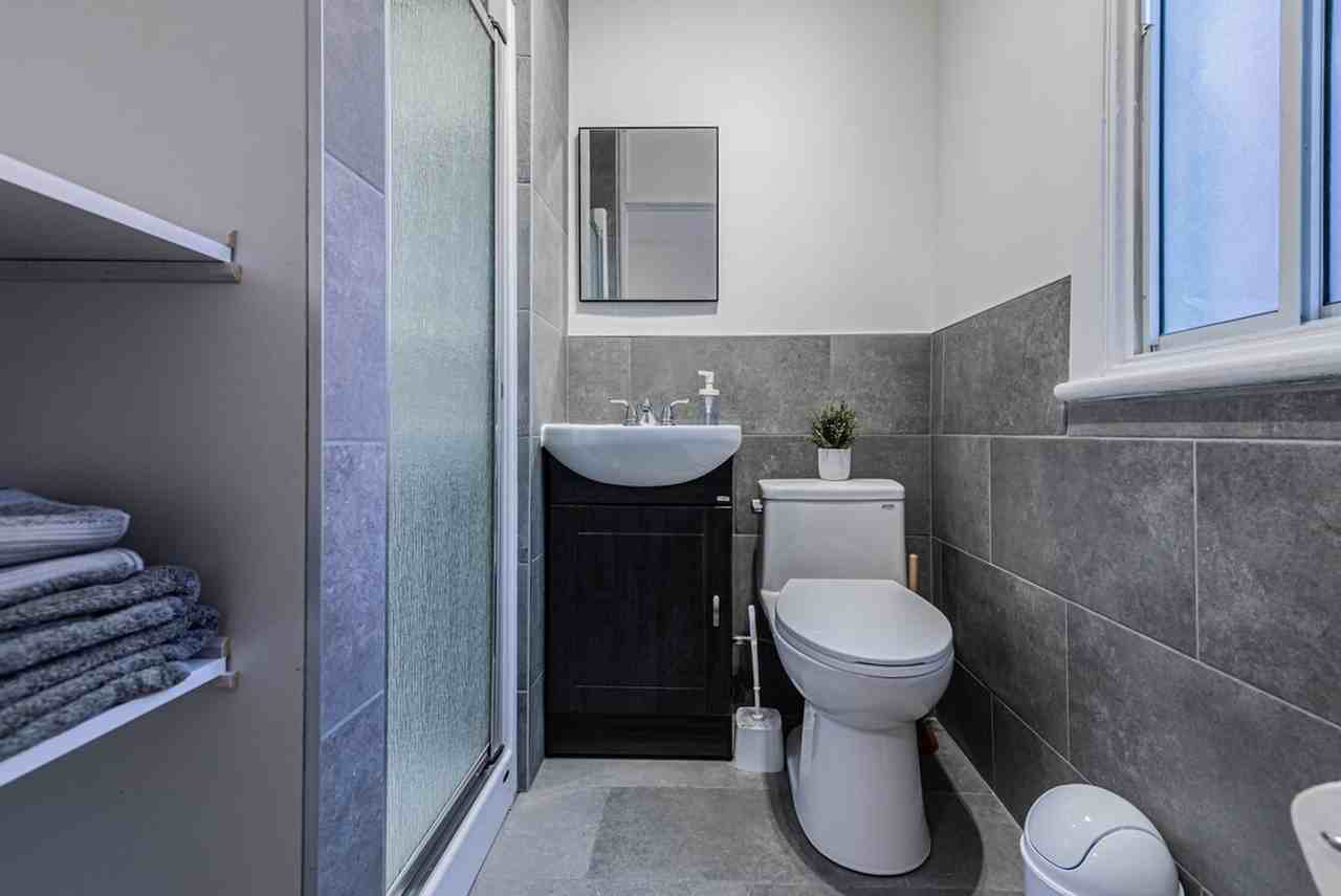 1583 Rue Saint-Hubert #1261807P - Photo 7 of 7