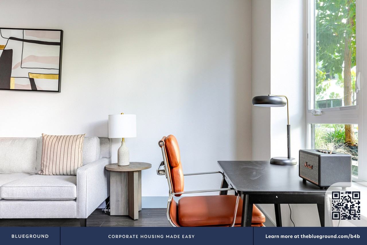 1800 Lacassie Ave #2038 - Photo 6 of 35