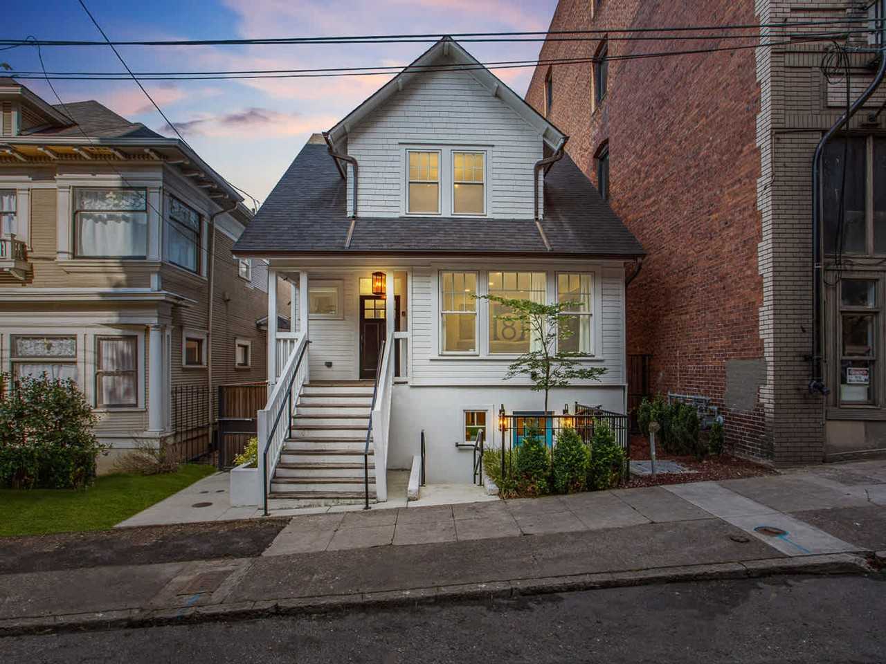 18 Northwest 22nd Place - Photo 7 of 59