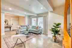 4065 N Mississippi Ave - Photo 1 of 1