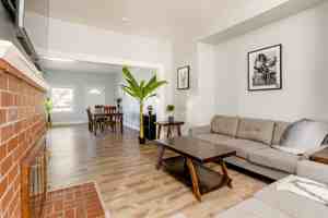 featured image of 4004 Se Division St