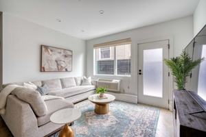 featured image of 4980 N Vancouver Ave