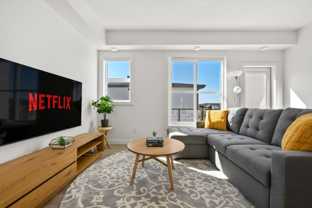 2117 81 St Sw - Photo 1 of 1