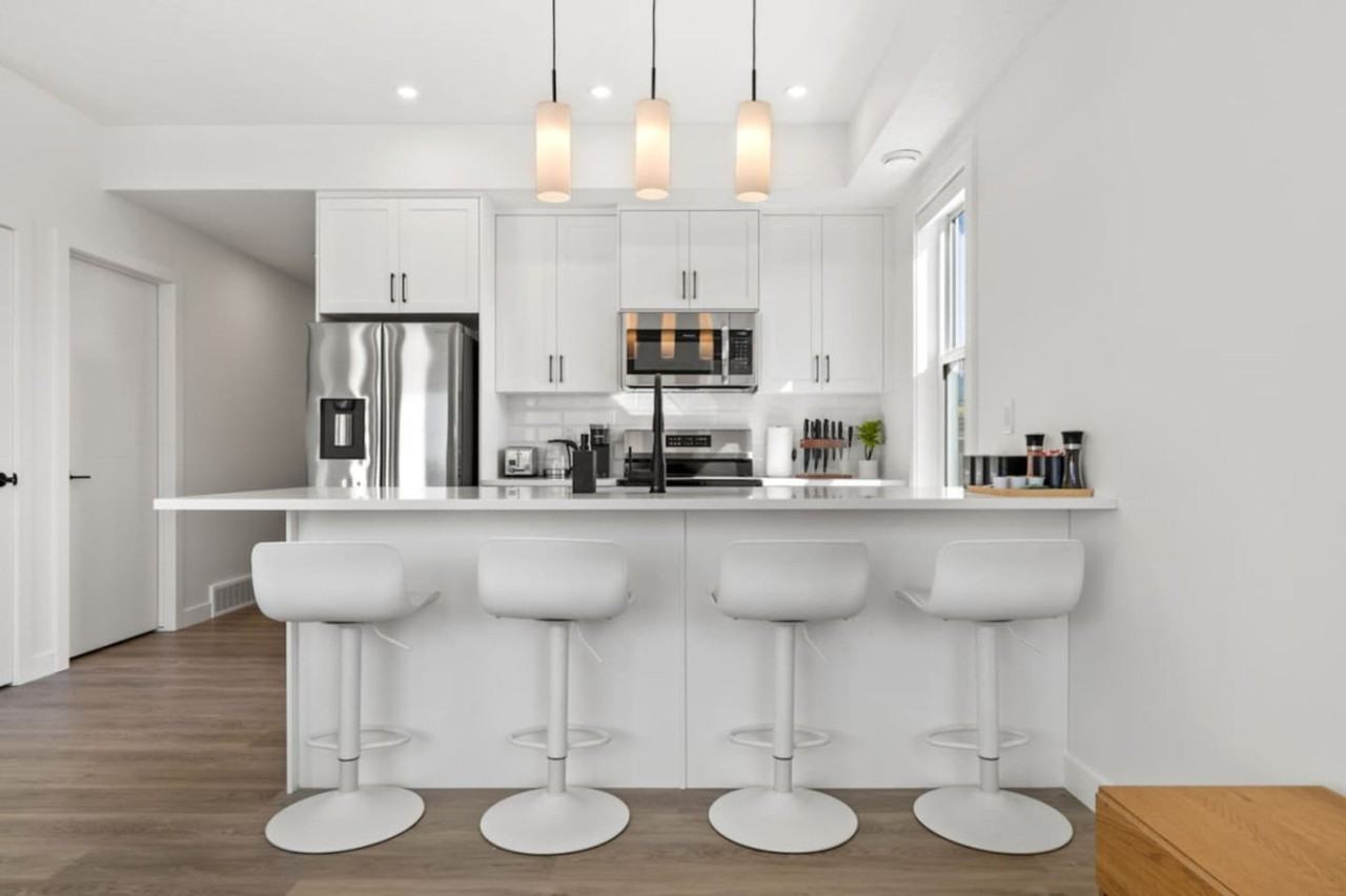 2117 81 Street SW #1314525P - Photo 5 of 39