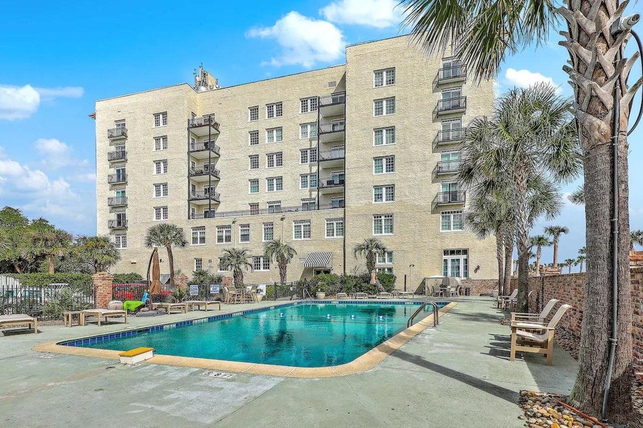 14 Murray Boulevard #1325124P - Photo 5 of 29