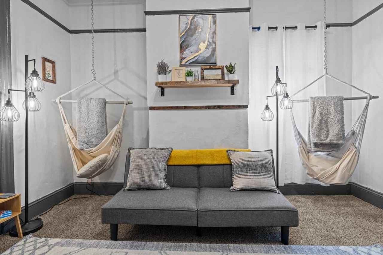 2906 Chestnut St #1328008P - Photo 4 of 18