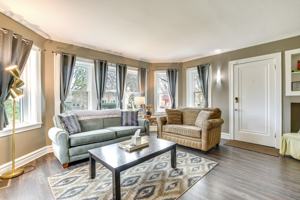 featured image of 1546 Fowler Ave