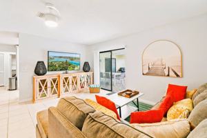 featured image of 9126 E Highland Pines Blvd