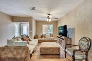 2934 Nw 66th St - Photo 1 of 1