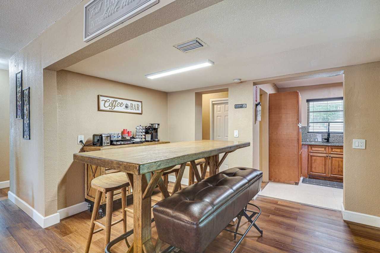 2934 Nw 66th St #1307107P - Photo 3 of 31