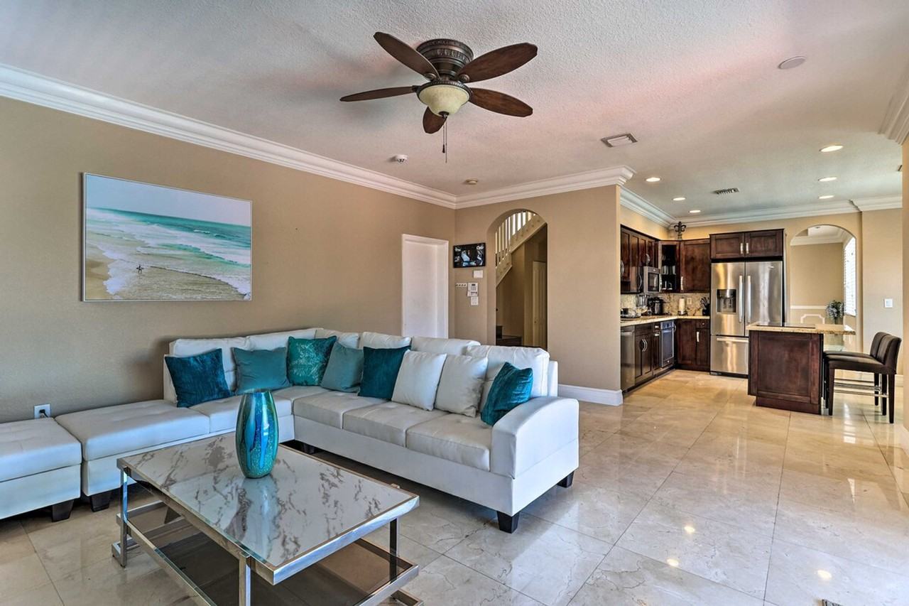 16445 Sw 52nd St #1307069P - Photo 4 of 37