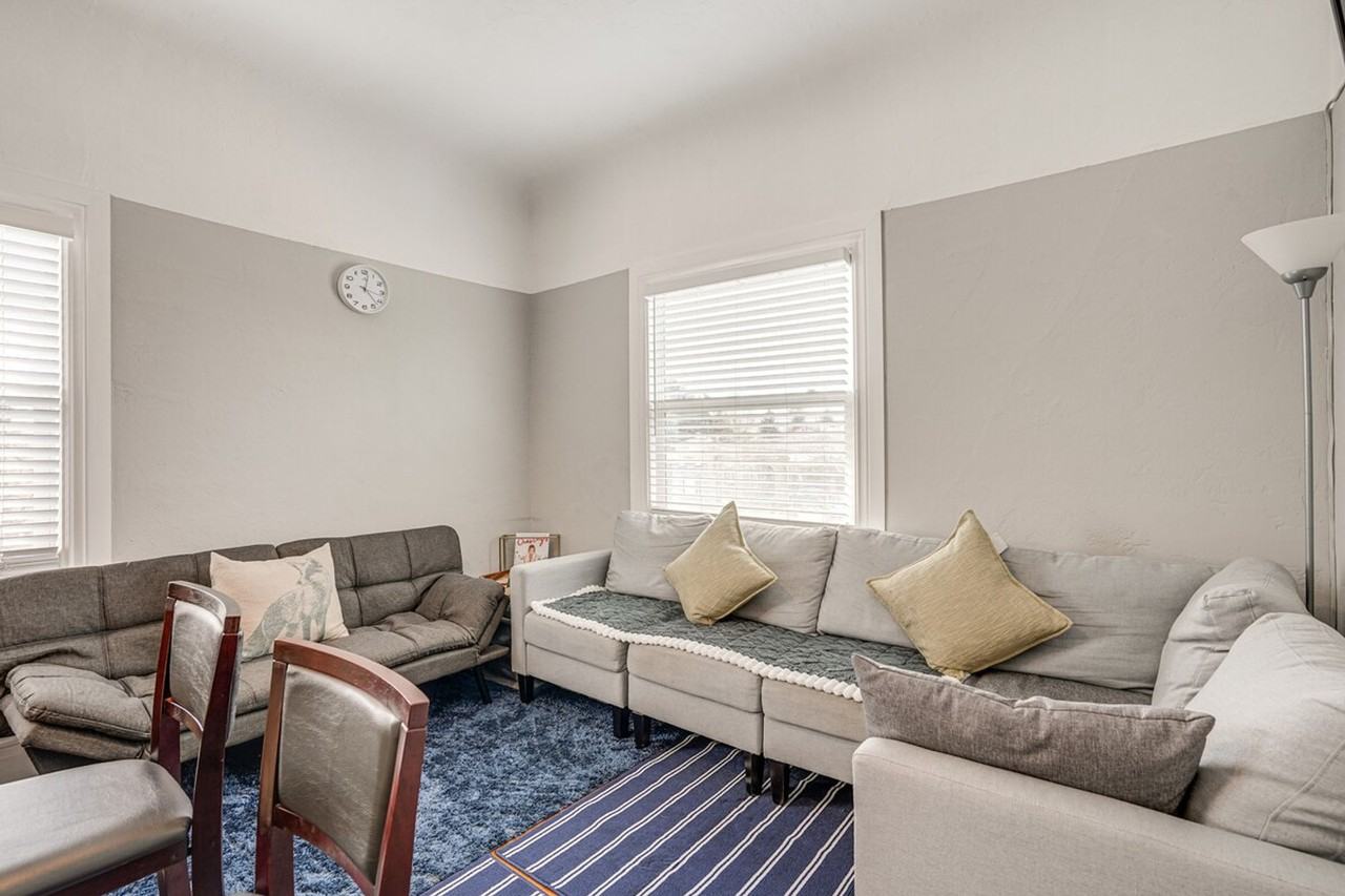 2629 Eagle Ave #1304881P - Photo 2 of 24