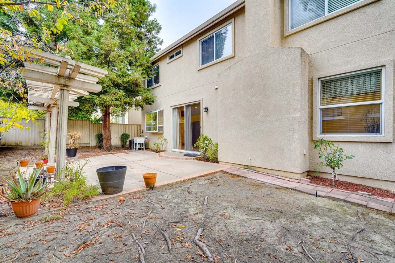 27479 Green Wood Rd #1305057P - Photo 6 of 35