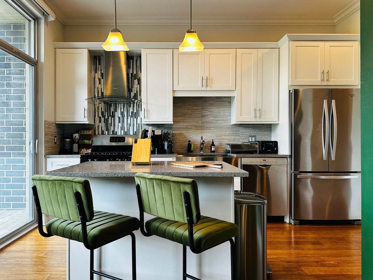 1249 W Madison St #1322525P - Photo 5 of 13