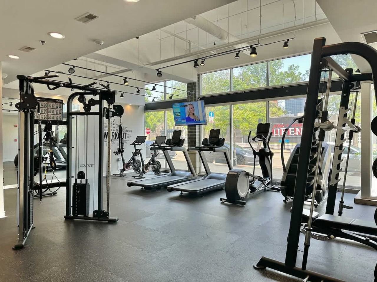 1249 W Madison St #1322525P - Photo 6 of 13