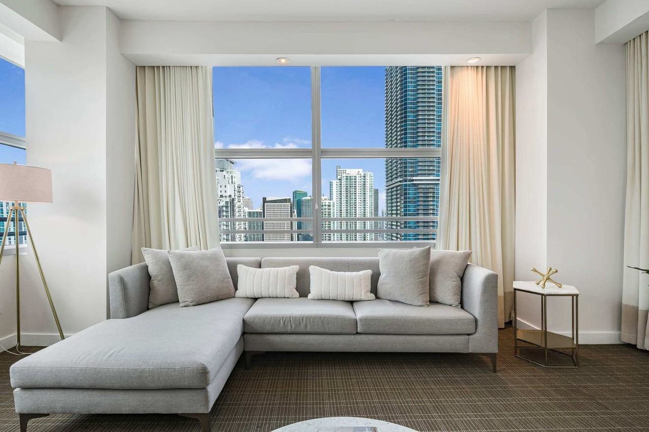 5 Florida Boulevard #1327990P - Photo 2 of 38