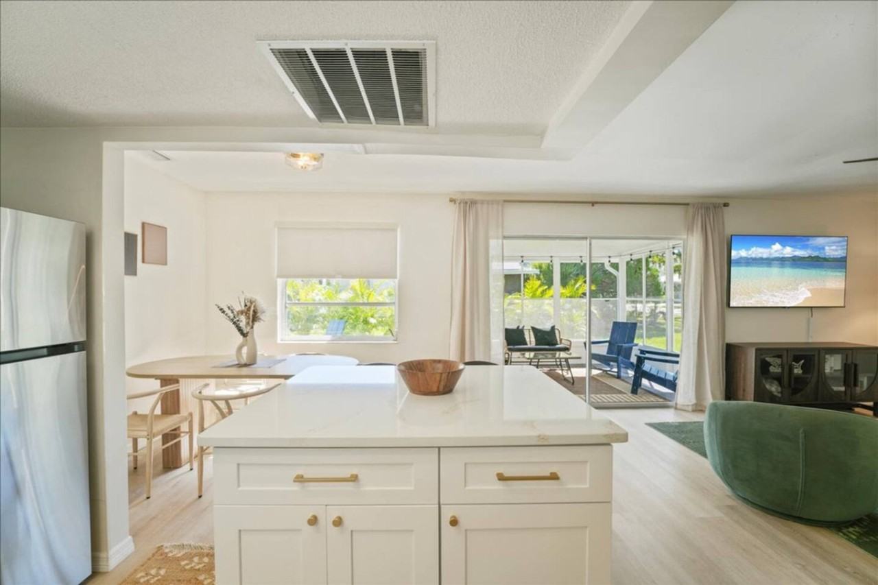 113 Base Ave W #1329026P - Photo 2 of 42