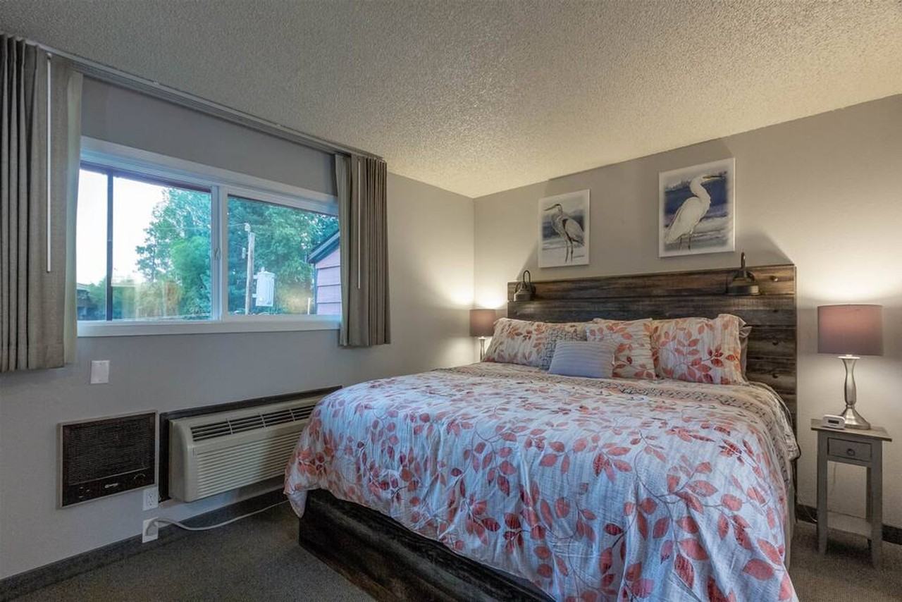 Northwest Harriman Street #1330992P - Photo 6 of 22