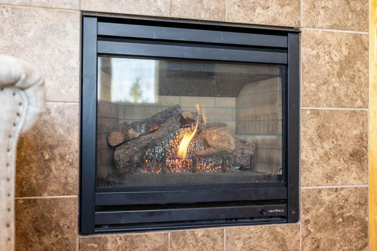 213 South West Street #1333679P - Photo 4 of 42