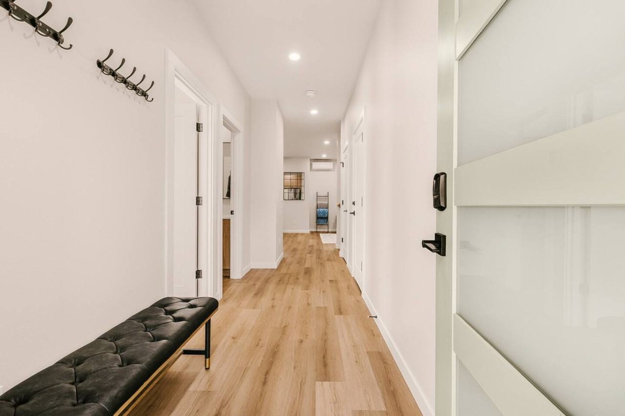 3202 Northwest Division Street - Photo 6 of 40