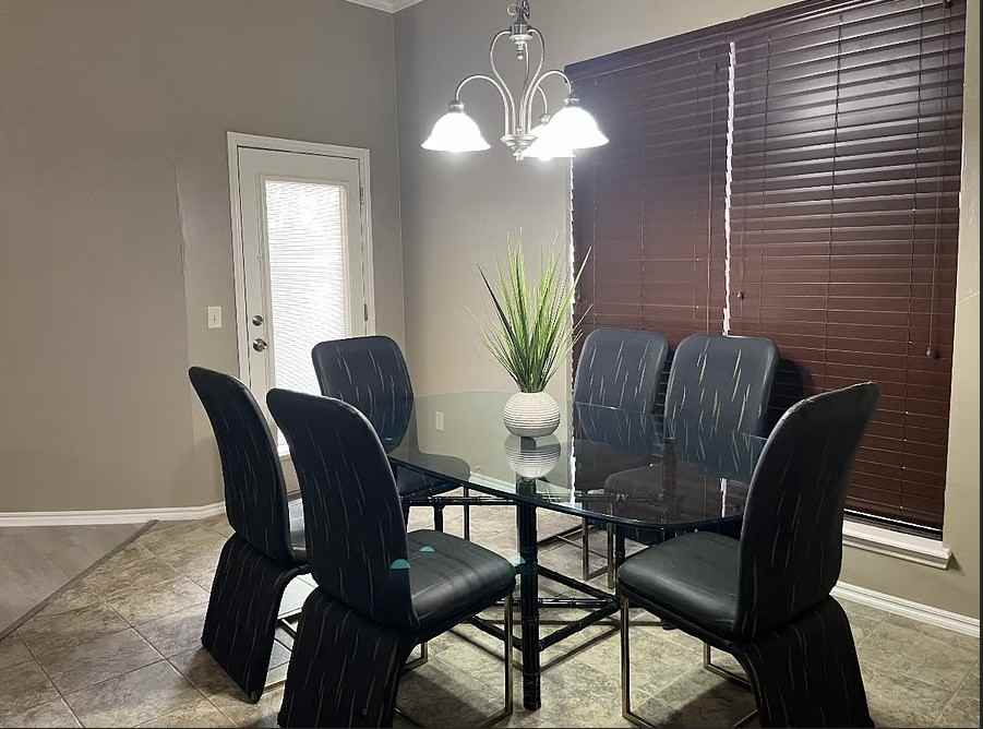 2837 Northwest 170th Street - Photo 2 of 27