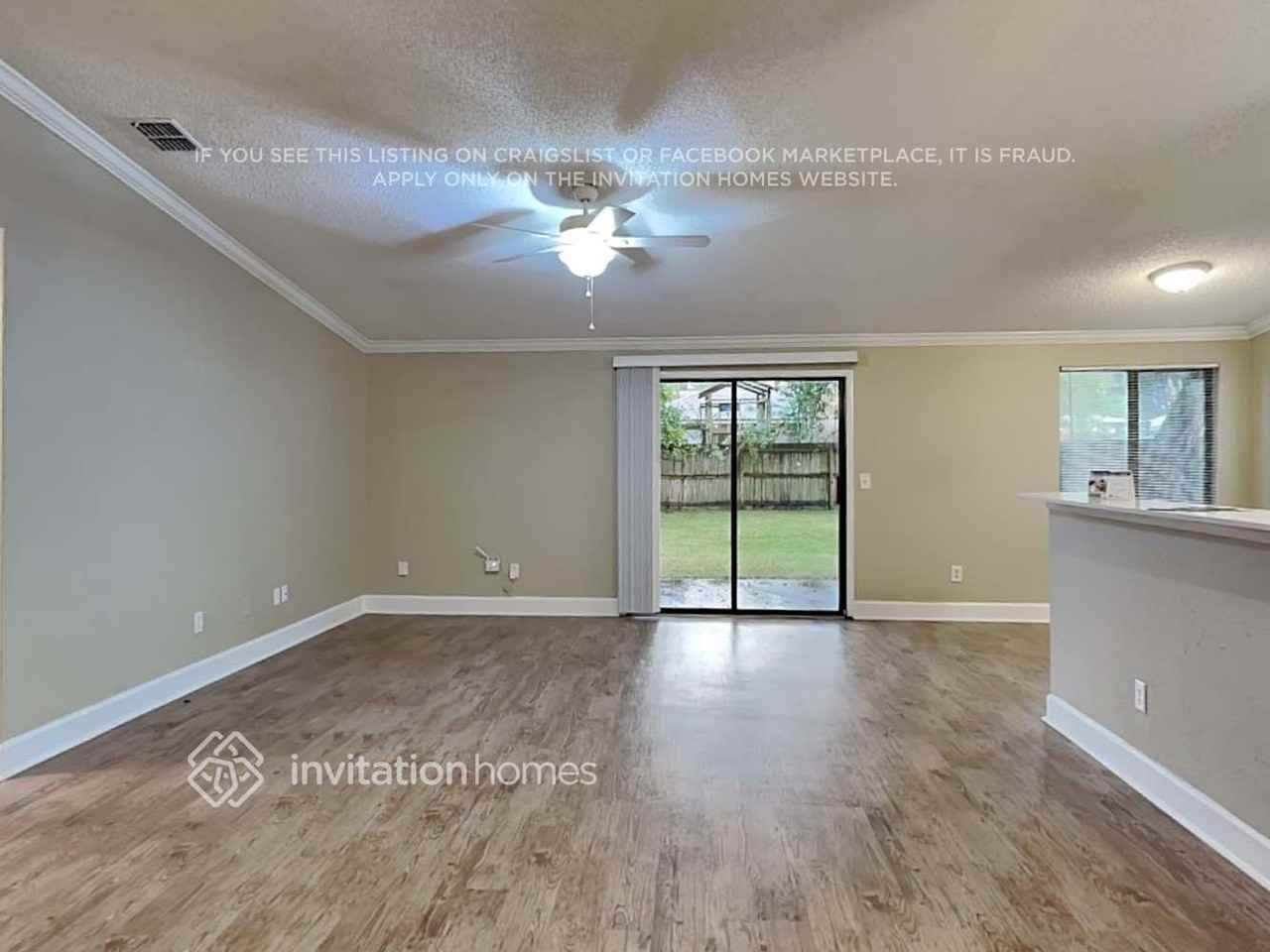 3149 Pathway Ct - Photo 3 of 18