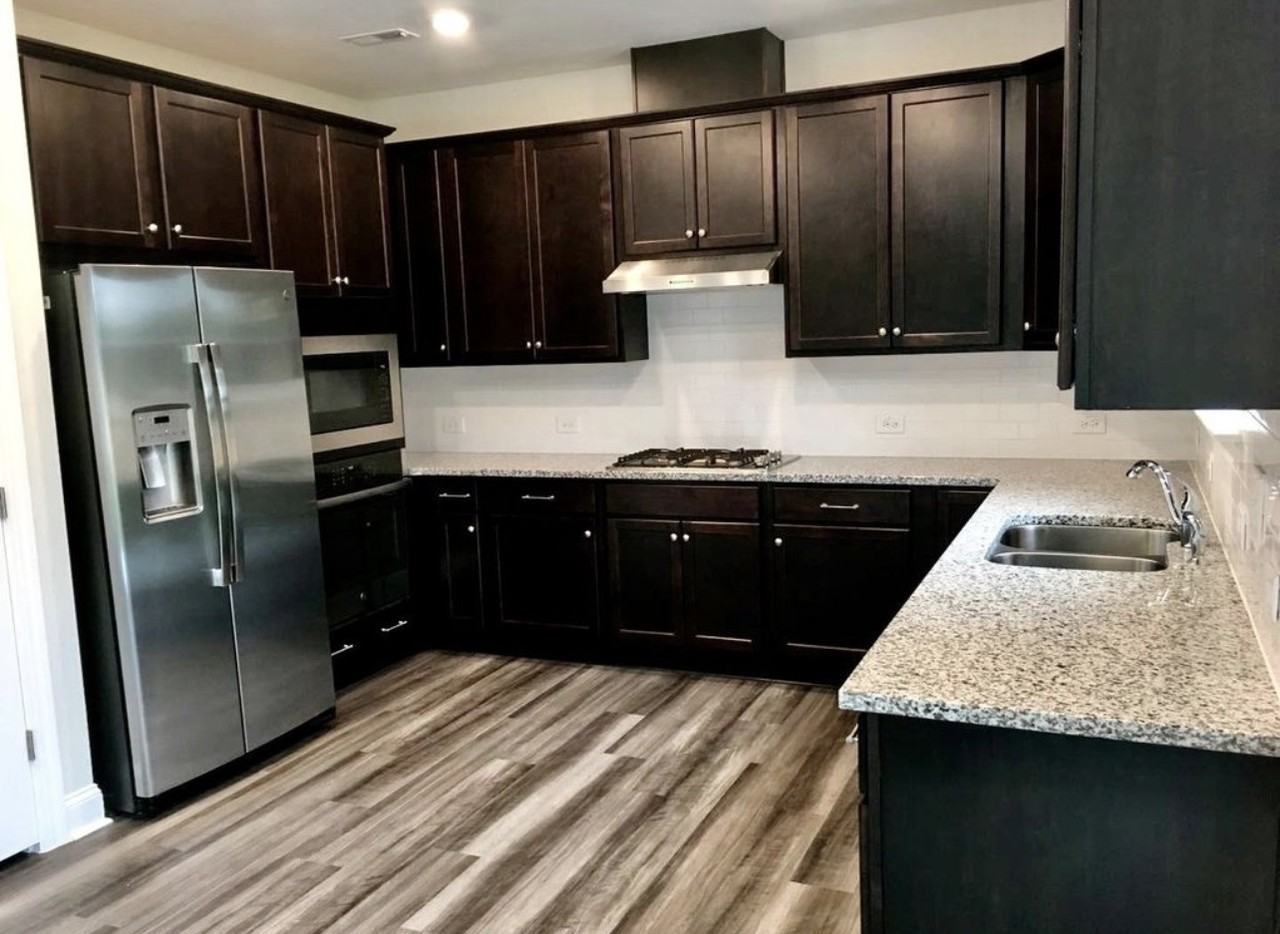 3247 Longleaf Estates Dr - Photo 4 of 9