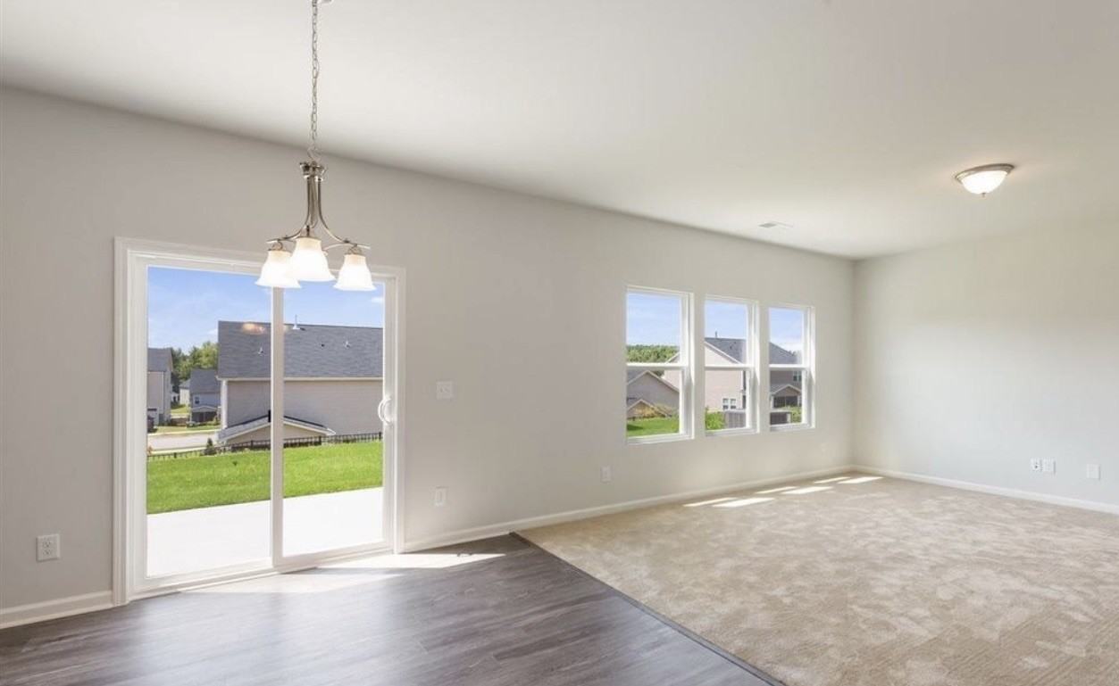 3247 Longleaf Estates Dr - Photo 5 of 9