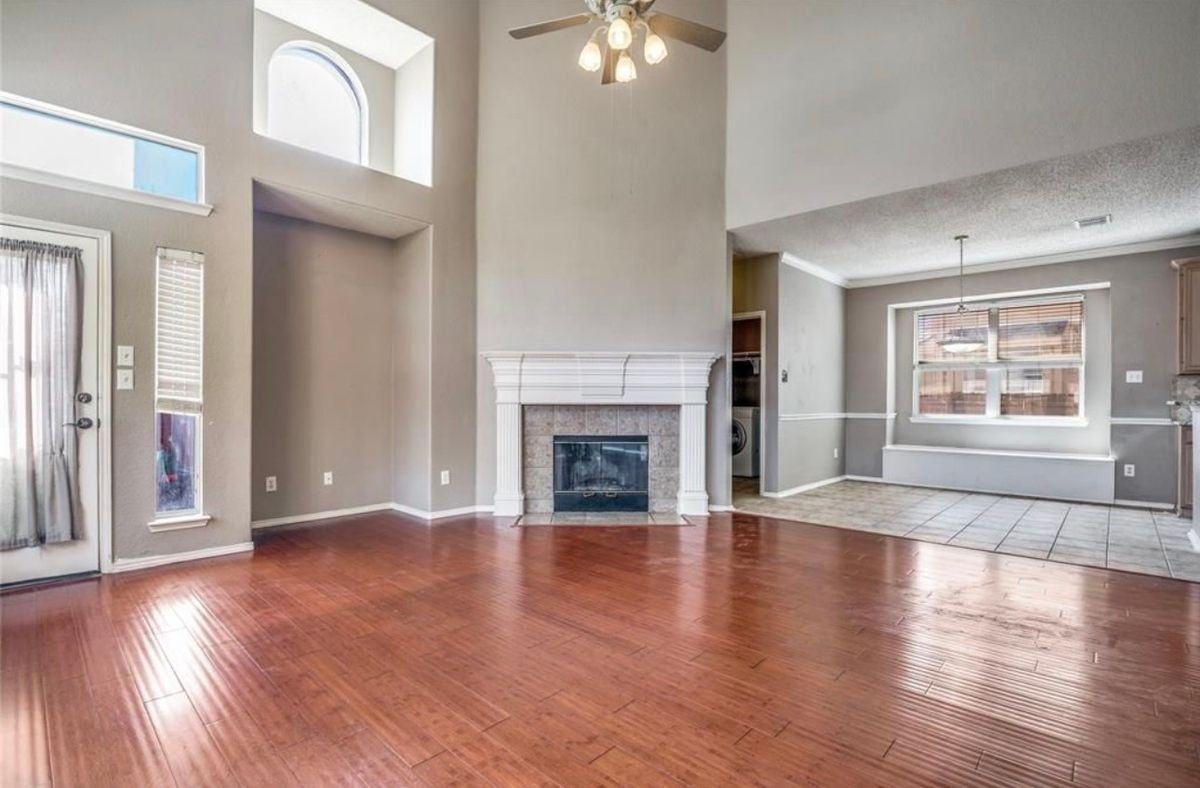 2023 Nottingham Pl - Photo 5 of 15