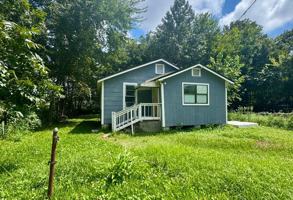 featured image of 1760 Audubon St