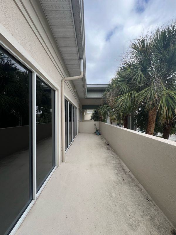 6000 Turkey Lake Rd ##202 - Photo 6 of 11