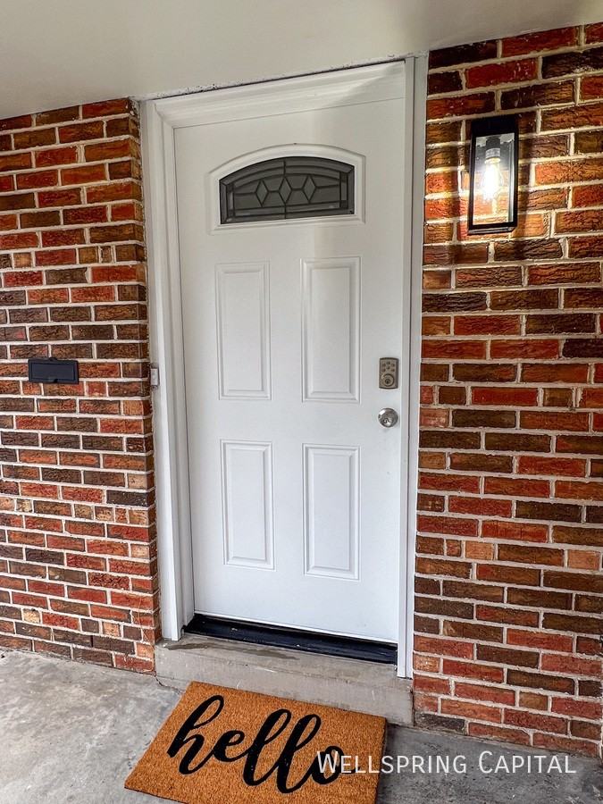 2690 Pontiac St - Photo 2 of 32