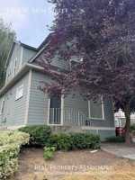 featured image of 1209 Ne 56th St