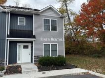 211 Swallow Dr - Photo 1 of 1