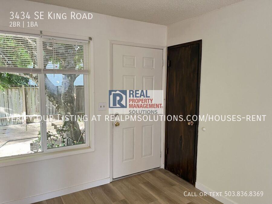 3434 Se King Rd - Photo 5 of 33