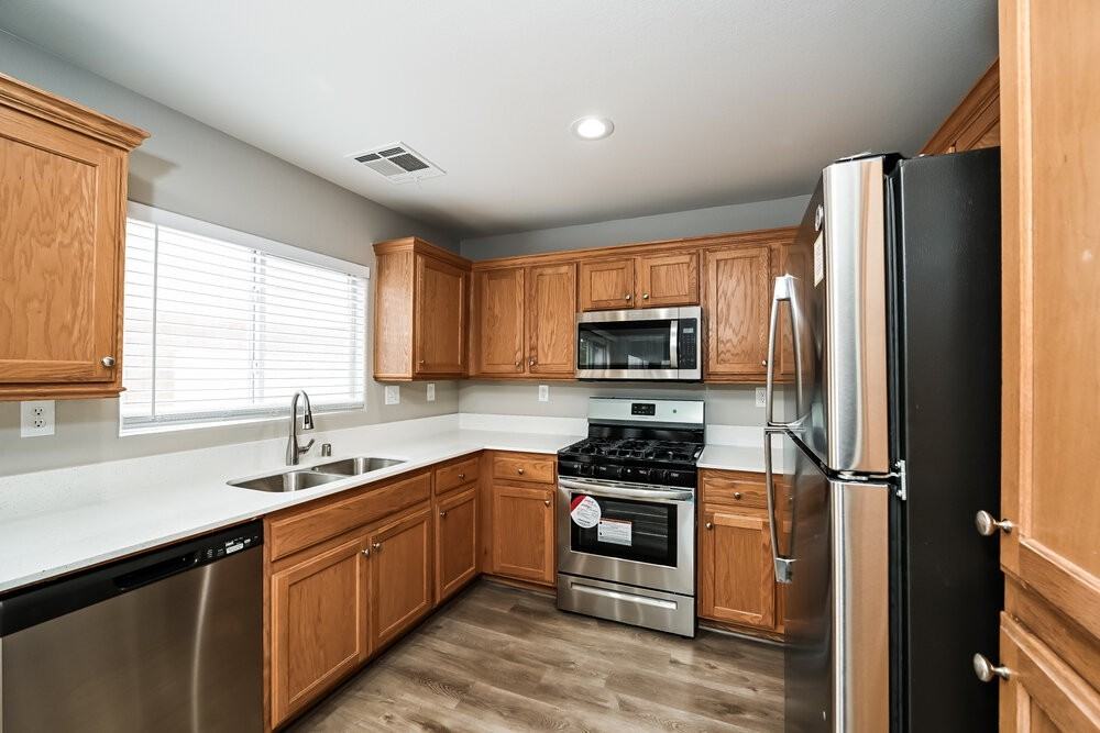 7489 Dune Sunflower Court - Photo 7 of 17