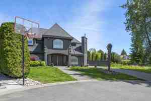 featured image of 5788 126 St