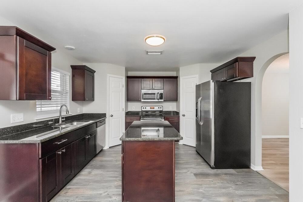 13029 Waterbourne Drive - Photo 7 of 17