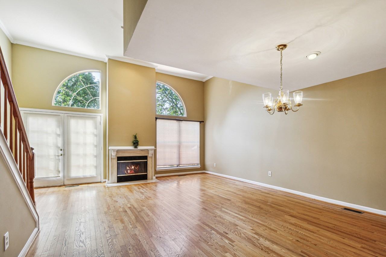 52 Silver Moon Drive #TH - Photo 3 of 16