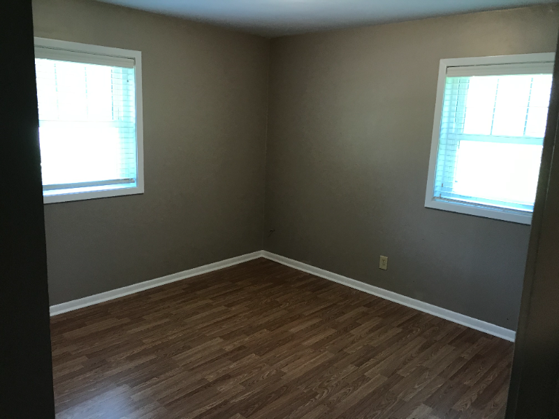 701 Oak - Photo 4 of 13