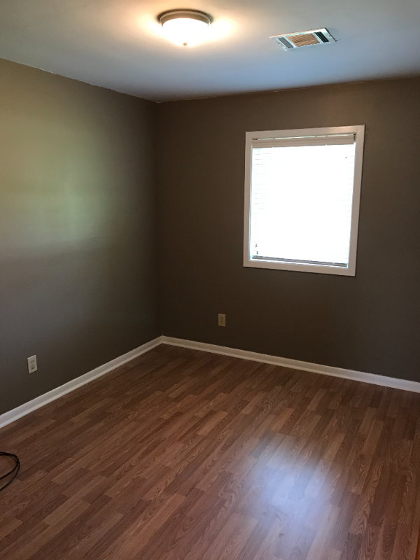 701 Oak - Photo 5 of 13