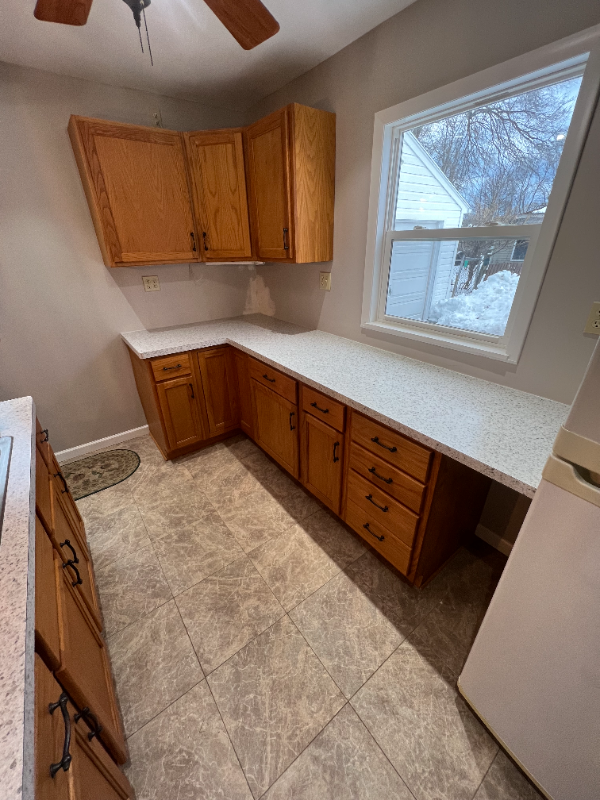 209 Iroquois St - Photo 3 of 15