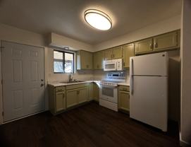 3184 N Corrine Dr #4 - Photo 1 of 1