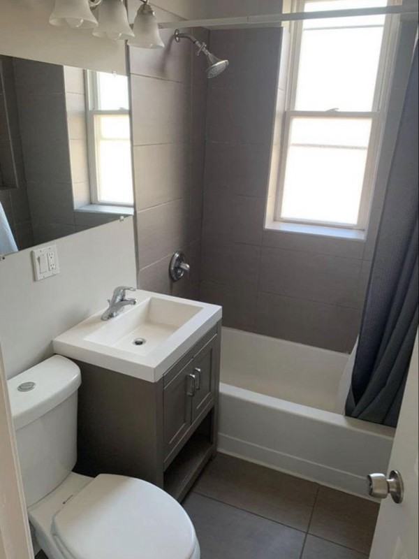 3534 West Diversey Avenue #1R - Photo 5 of 8