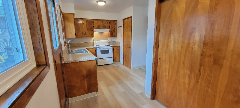 700 E 22nd St #702 - Photo 2 of 7