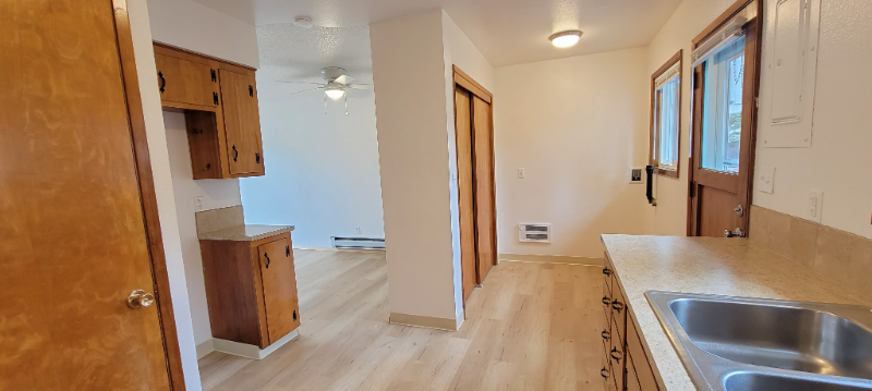 700 E 22nd St #702 - Photo 3 of 7