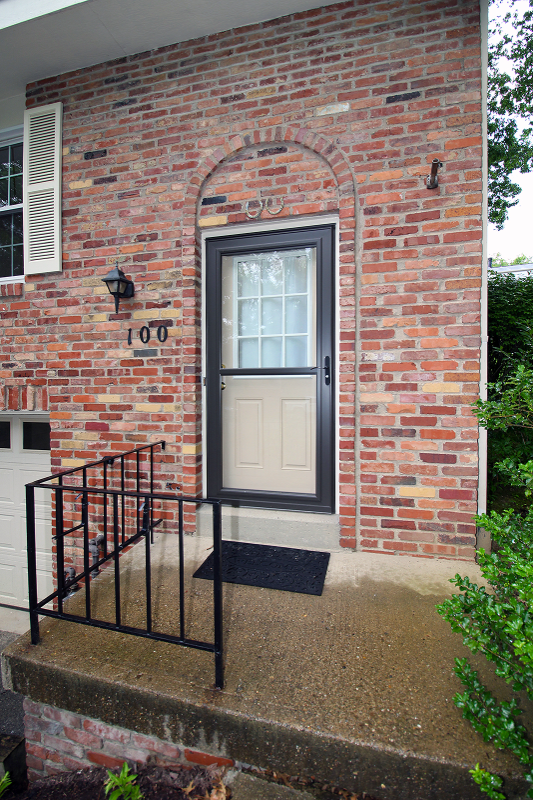 100 Grouse Ct - Photo 4 of 50