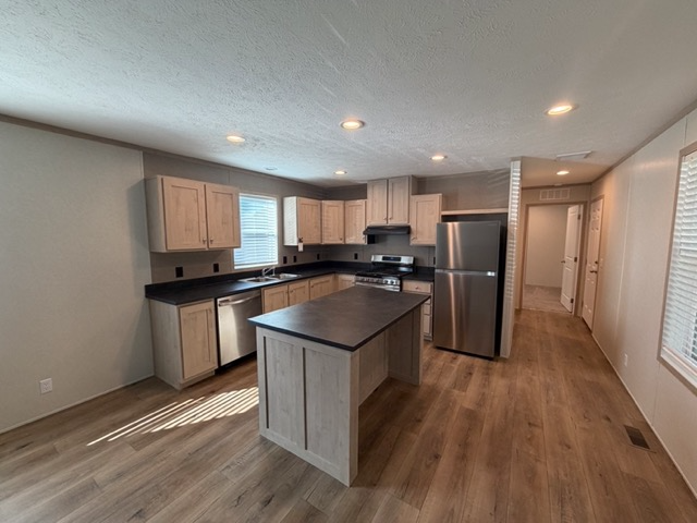 154 Pheasant Run - Photo 2 of 10